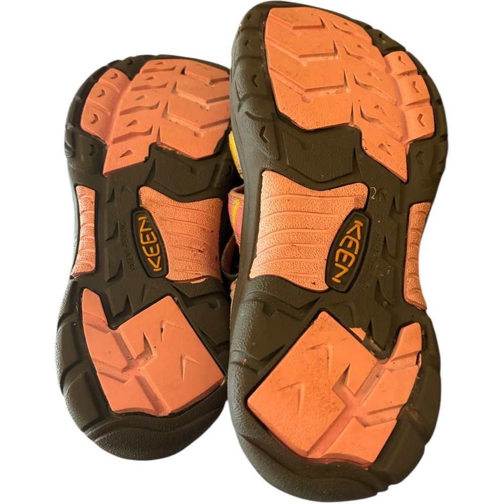 KEEN Kids Newport H2 Water Sandals Youth Size 5 - Picture 2 of 5